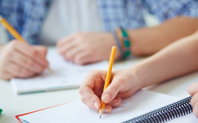 Formation petite enfance transformée par e-learning, blended learning, microlearning